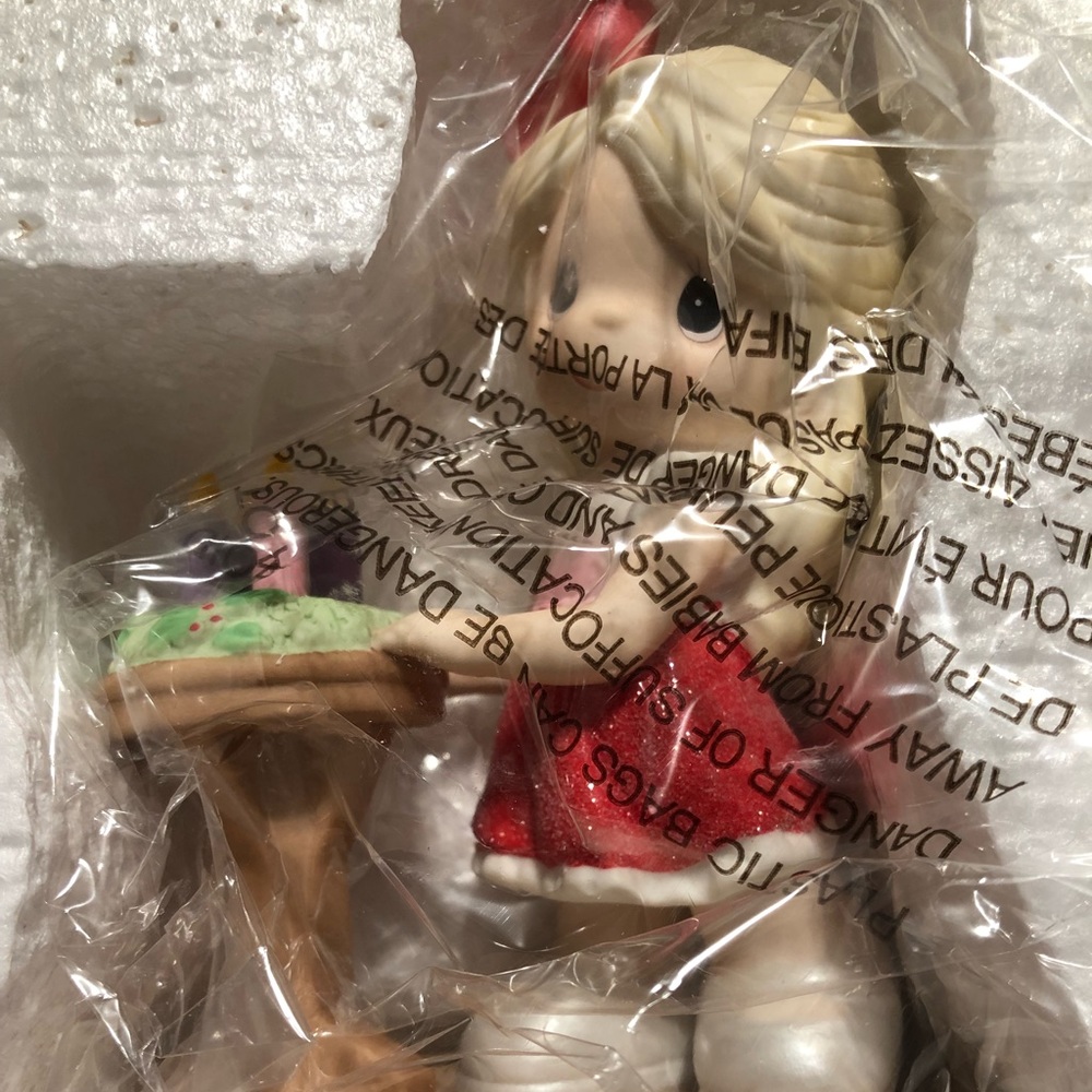 Precious Moments “Wishing You Faith, Hope, Love & Peace” Christmas Figurine